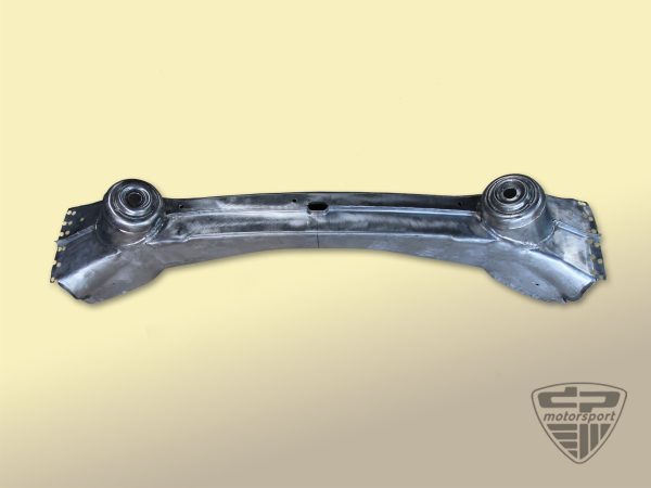 3.0 RSR Querträger Hinterachse